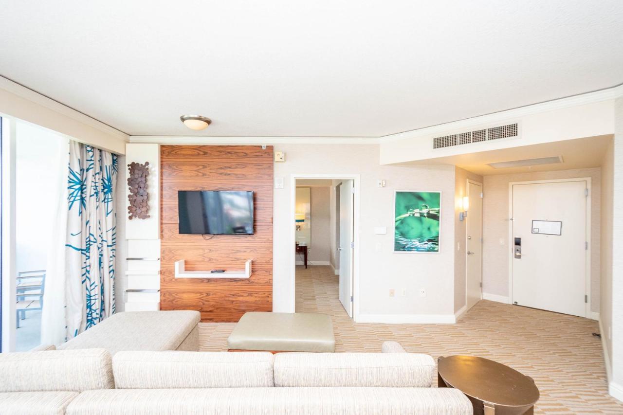 Trump Intl 2 Bedroom Apartment 1600 Sqf Ocean And Bay View Sunny Isles Beach Exterior photo