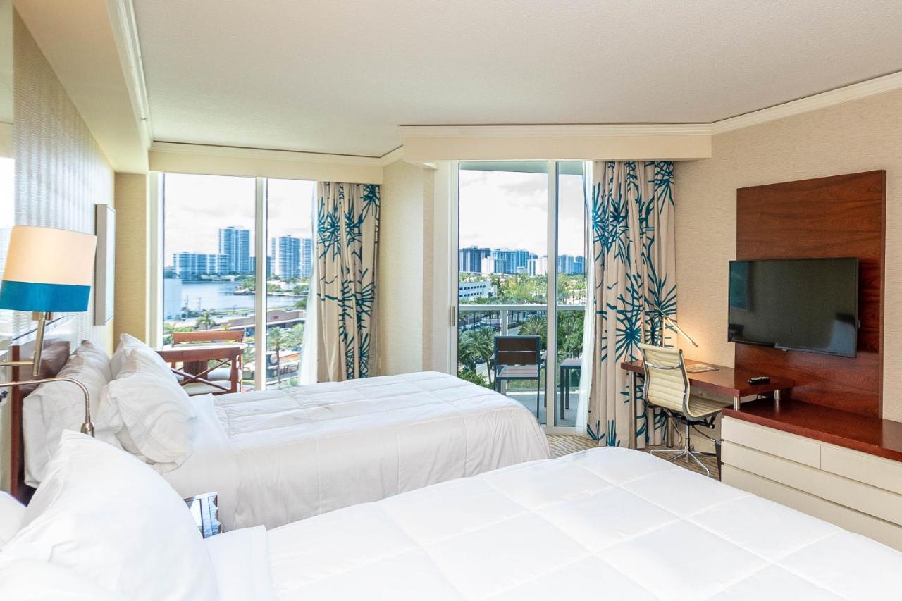Trump Intl 2 Bedroom Apartment 1600 Sqf Ocean And Bay View Sunny Isles Beach Exterior photo