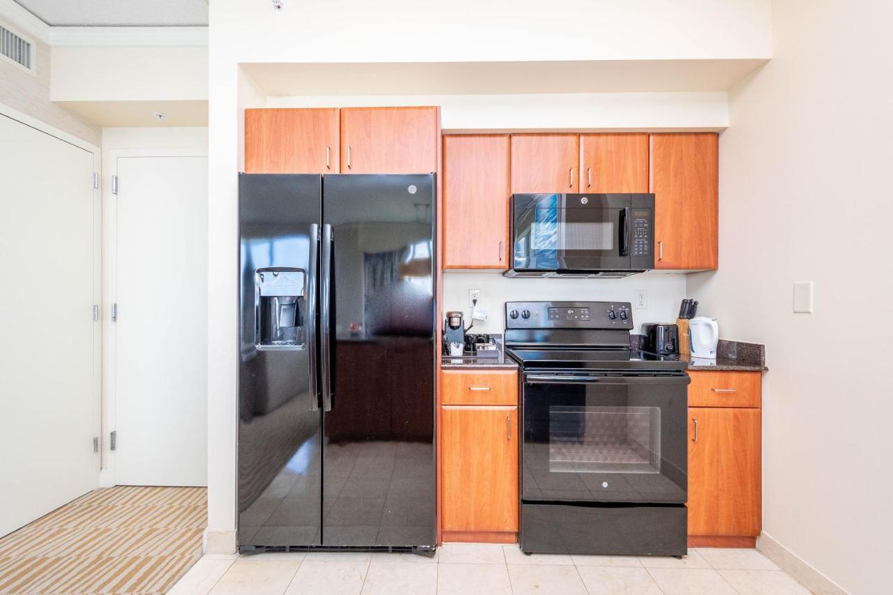 Trump Intl 2 Bedroom Apartment 1600 Sqf Ocean And Bay View Sunny Isles Beach Exterior photo