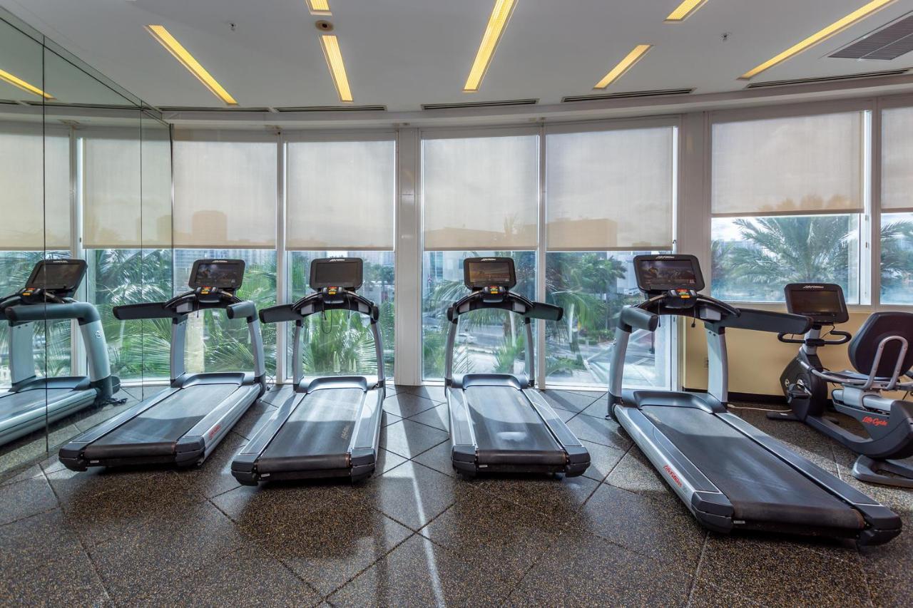 Trump Intl 2 Bedroom Apartment 1600 Sqf Ocean And Bay View Sunny Isles Beach Exterior photo