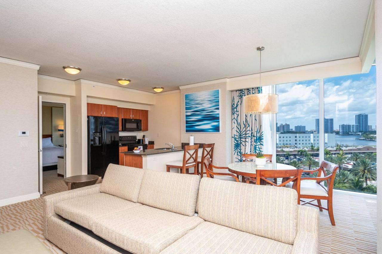 Trump Intl 2 Bedroom Apartment 1600 Sqf Ocean And Bay View Sunny Isles Beach Exterior photo
