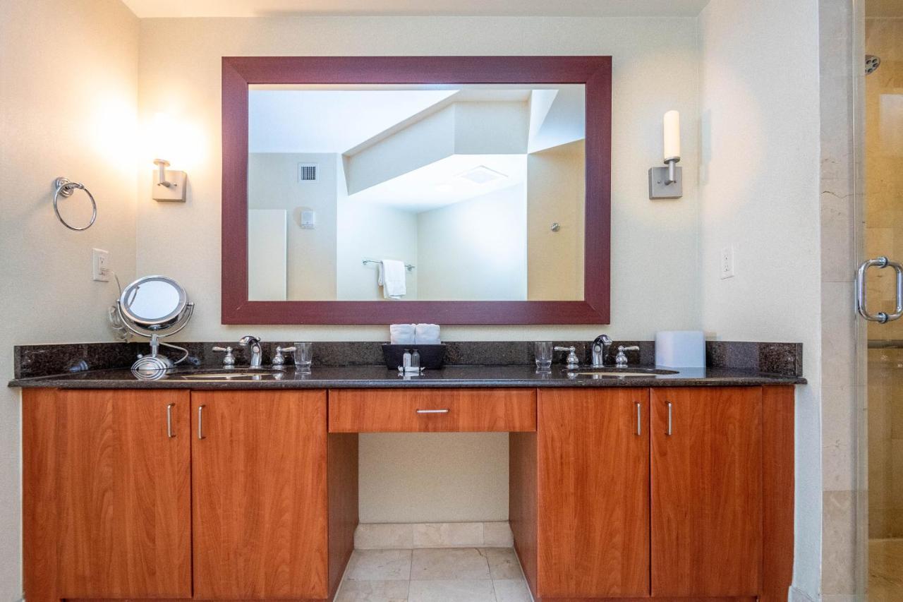 Trump Intl 2 Bedroom Apartment 1600 Sqf Ocean And Bay View Sunny Isles Beach Exterior photo