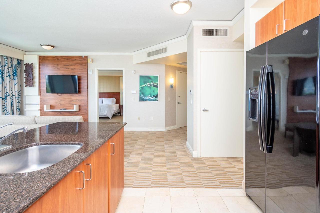 Trump Intl 2 Bedroom Apartment 1600 Sqf Ocean And Bay View Sunny Isles Beach Exterior photo