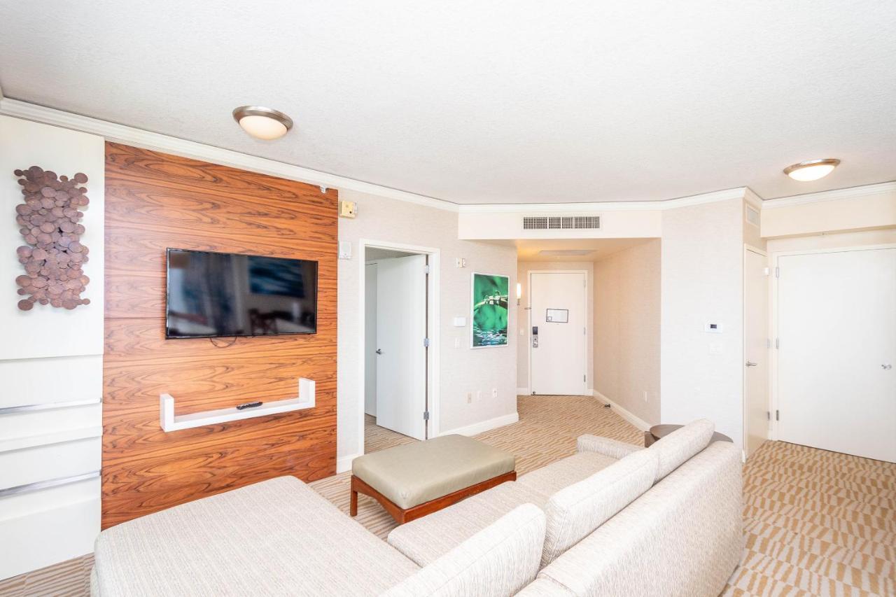 Trump Intl 2 Bedroom Apartment 1600 Sqf Ocean And Bay View Sunny Isles Beach Exterior photo